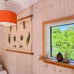 Rustic Summer House Near Child-friendly *