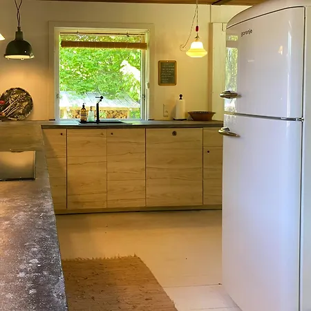Rustic Summer House Near Child-friendly *