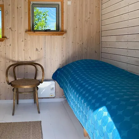 Дом отдыха Rustic Summer House Near Child-friendly Vejby Strand
