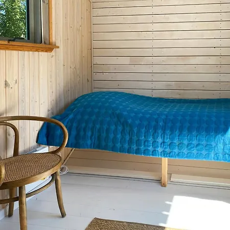 Rustic Summer House Near Child-friendly Дом отдыха *